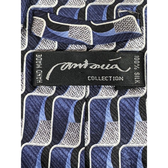 Antonia Collection Tie Blue Gray Geometric 100% Silk 62"L 4"W - Picture 5 of 5